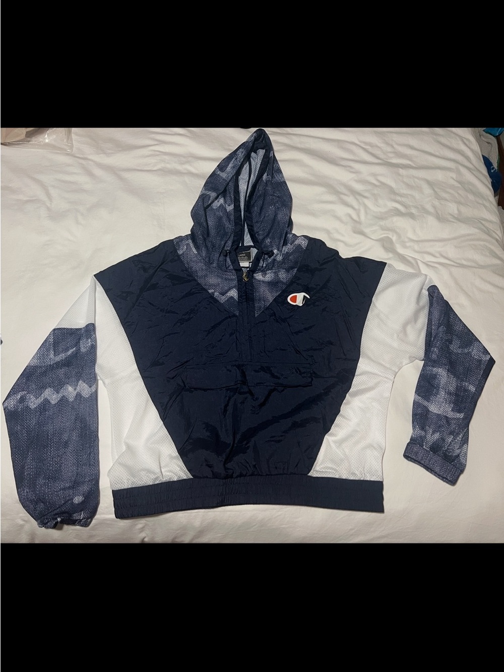 Champion Women’s Large Mesh Running Pullover Hooded Windbreaker Navy White